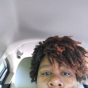 Meet your Posher, Crystal